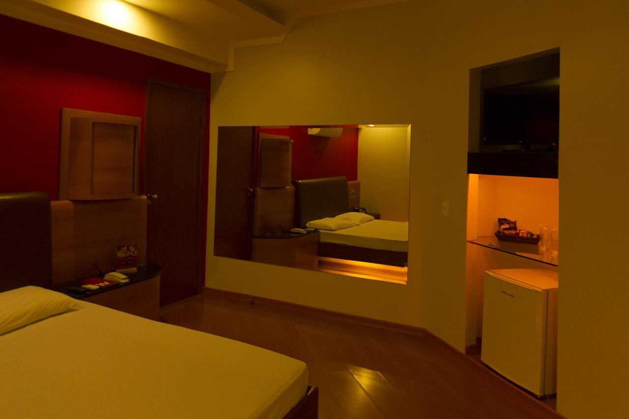 W Motel (Adults Only) Congonhas  Extérieur photo